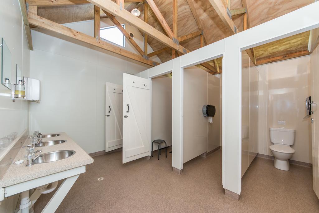 Martinborough Top 10 Holiday Park Exterior photo